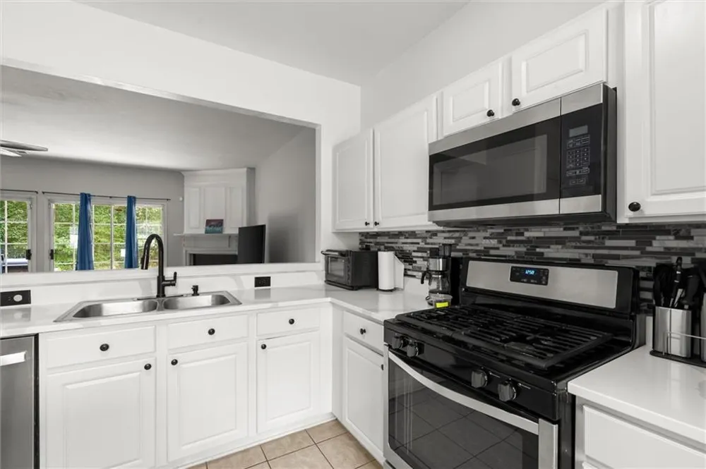 3737 Berkeley Crossing Duluth, GA 30096