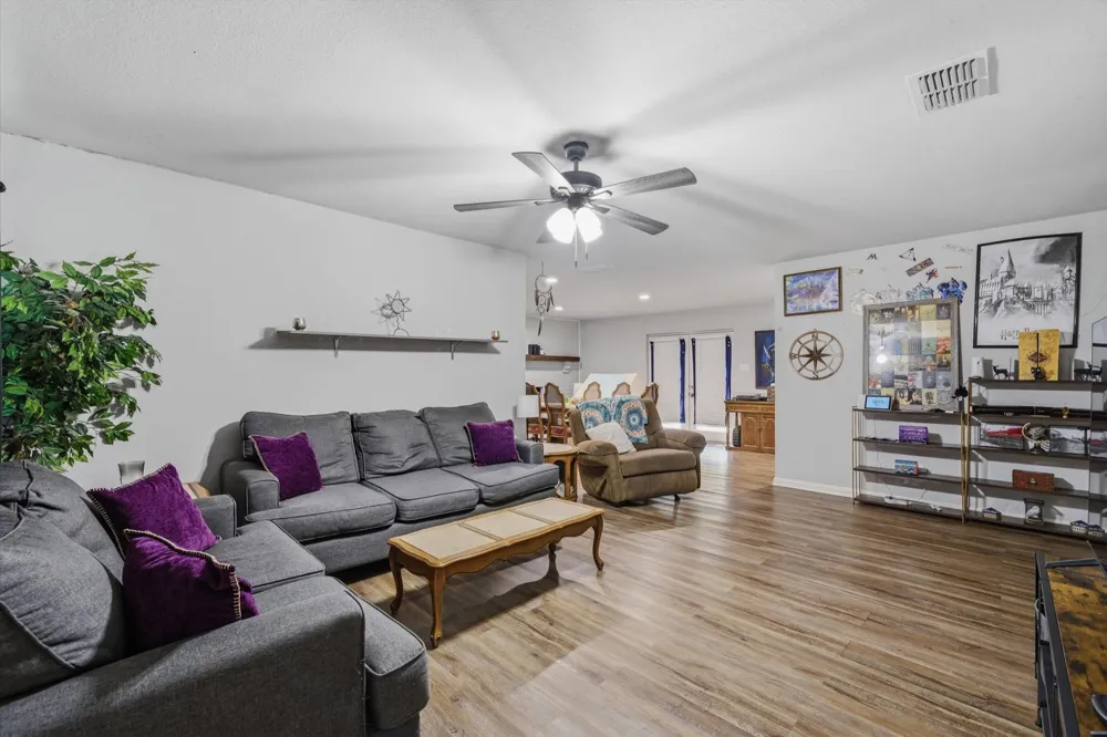 123 Harmon Road Gun Barrel City, TX 75156