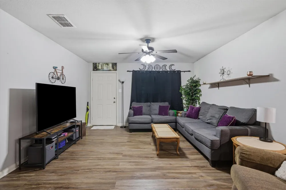 123 Harmon Road Gun Barrel City, TX 75156