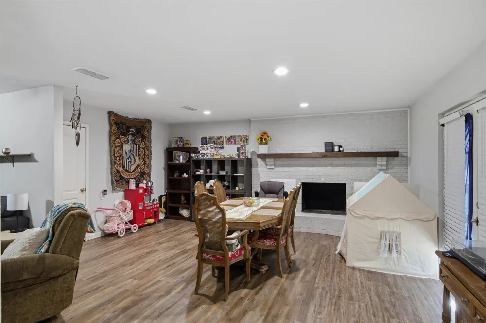 123 Harmon Road Gun Barrel City, TX 75156
