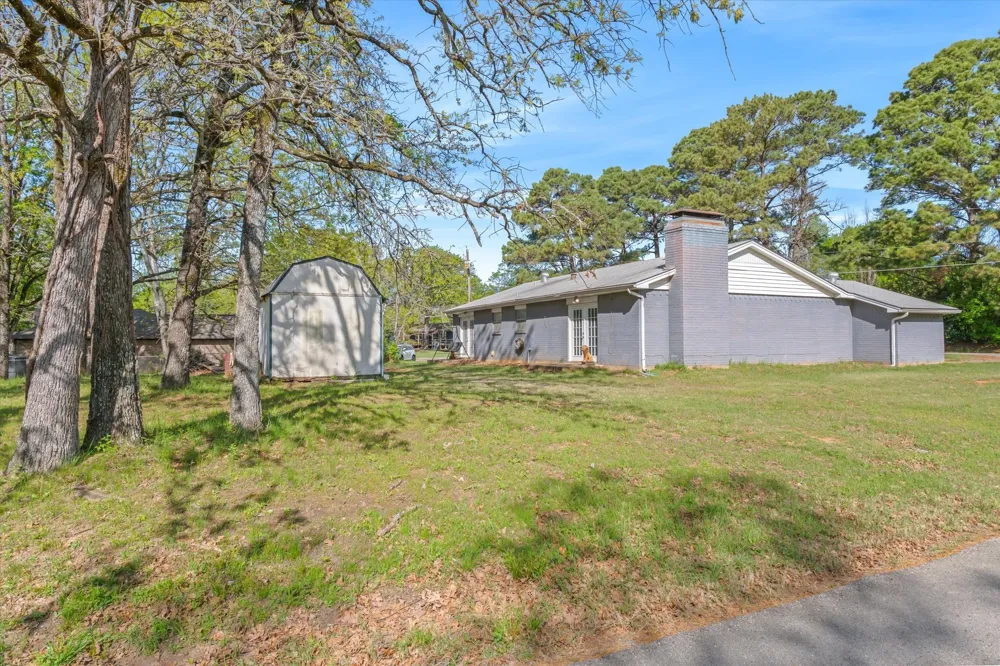 123 Harmon Road Gun Barrel City, TX 75156