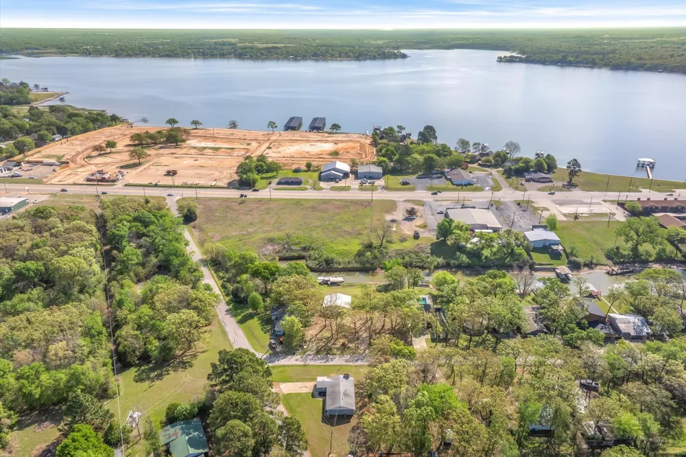 123 Harmon Road Gun Barrel City, TX 75156