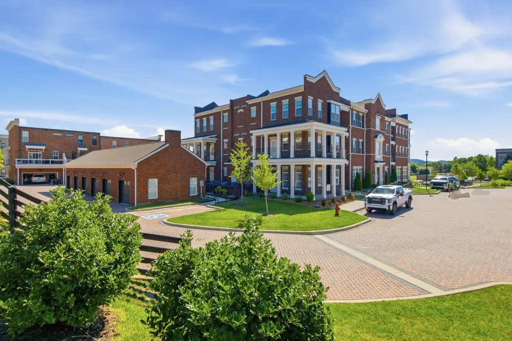 2089 Branford Pl #204 Thompsons Station, TN 37179