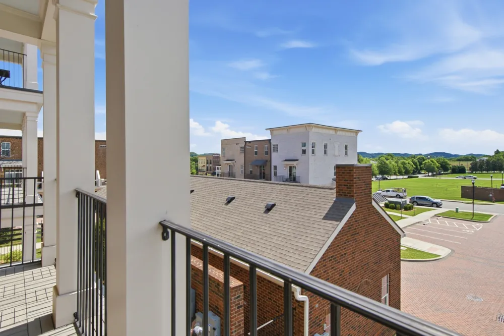 2089 Branford Pl #204 Thompsons Station, TN 37179