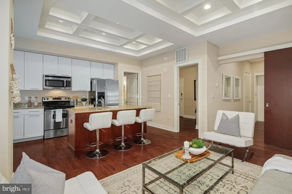 1501 LOCUST STREET #UNIT 701 Philadelphia, PA 19102
