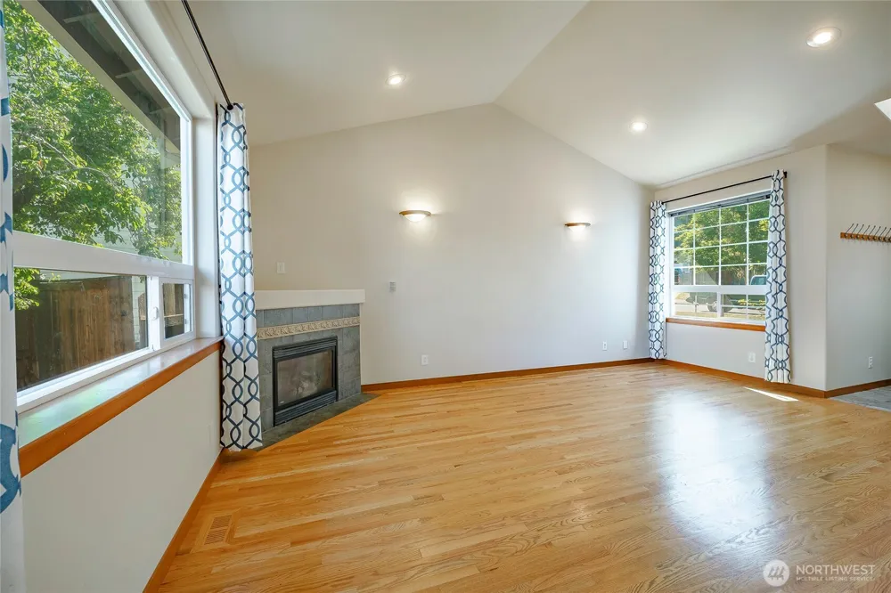 3519 Skylark Loop Bellingham, WA 98226