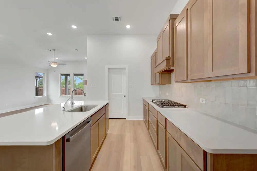 1733 Nesting Robin Lane Denton, TX 76249