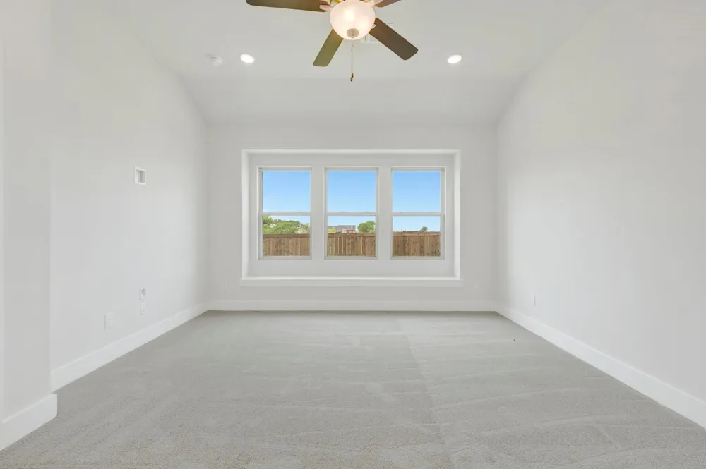 1733 Nesting Robin Lane Denton, TX 76249