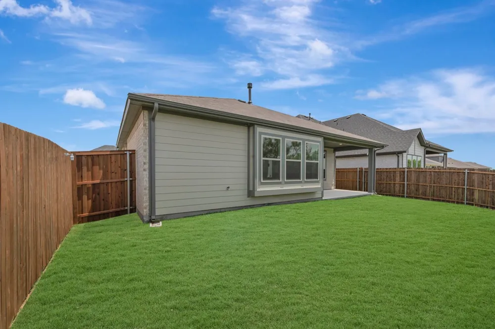 1733 Nesting Robin Lane Denton, TX 76249