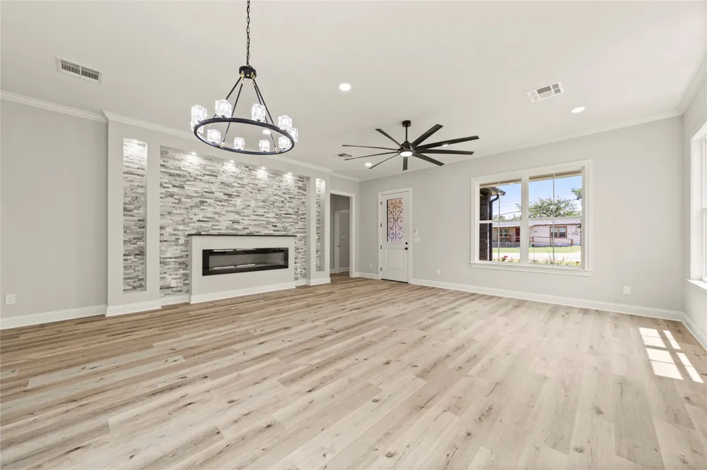107 Jena Street Riesel, TX 76682