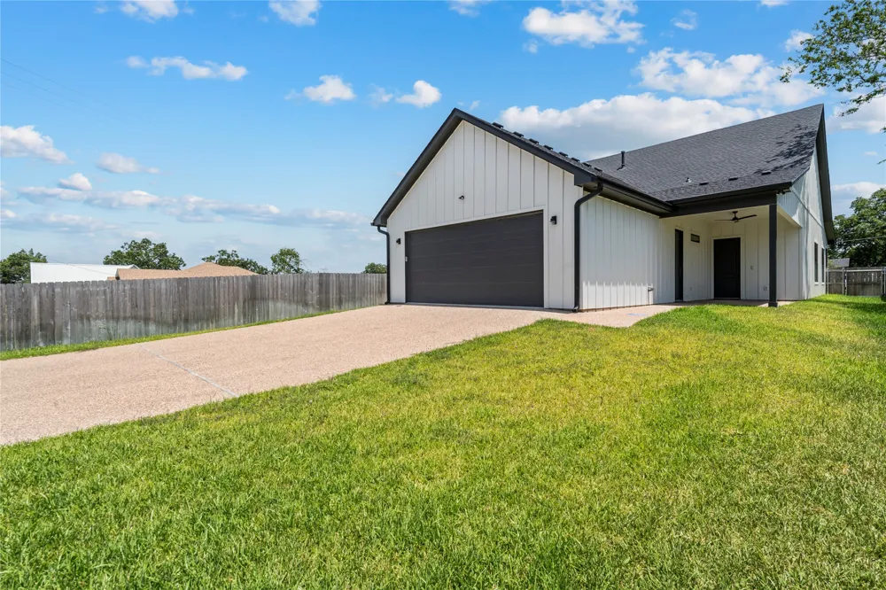 107 Jena Street Riesel, TX 76682