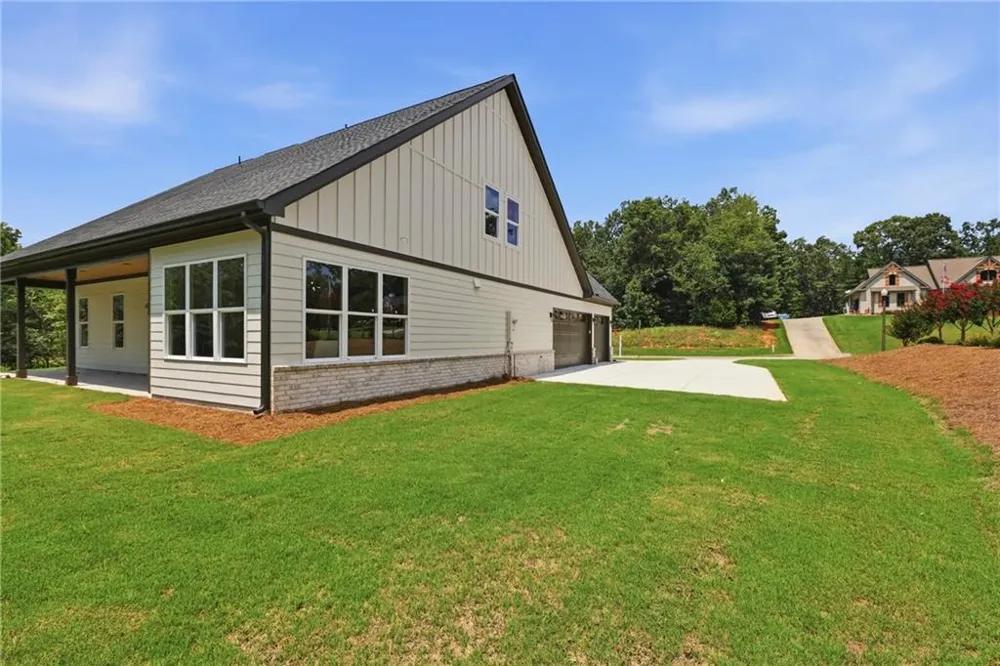 7604 Fern Lane Lula, GA 30554