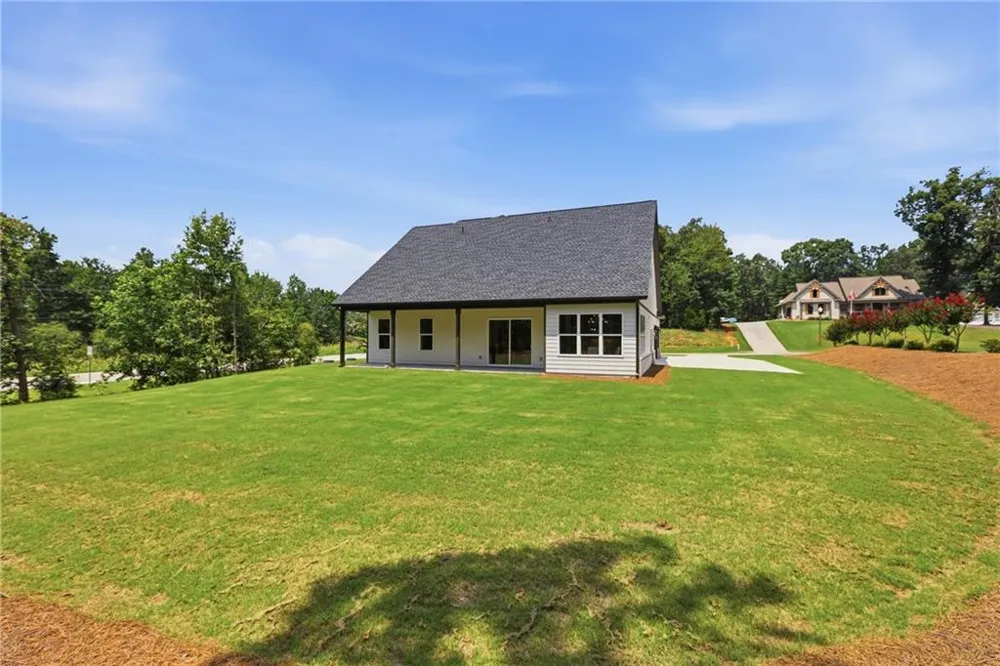 7604 Fern Lane Lula, GA 30554