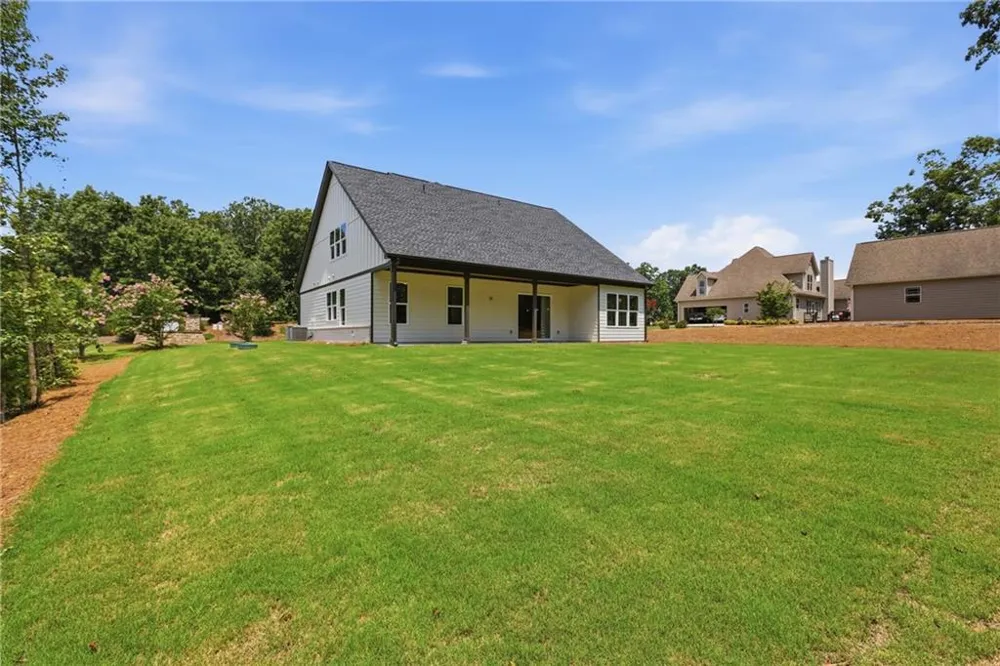 7604 Fern Lane Lula, GA 30554