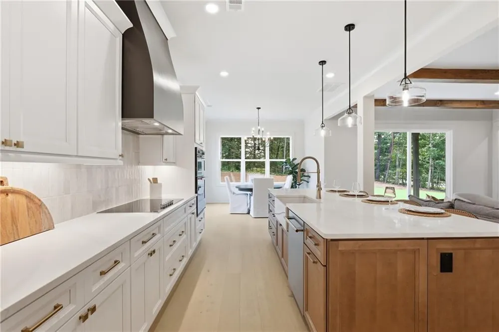 7604 Fern Lane Lula, GA 30554