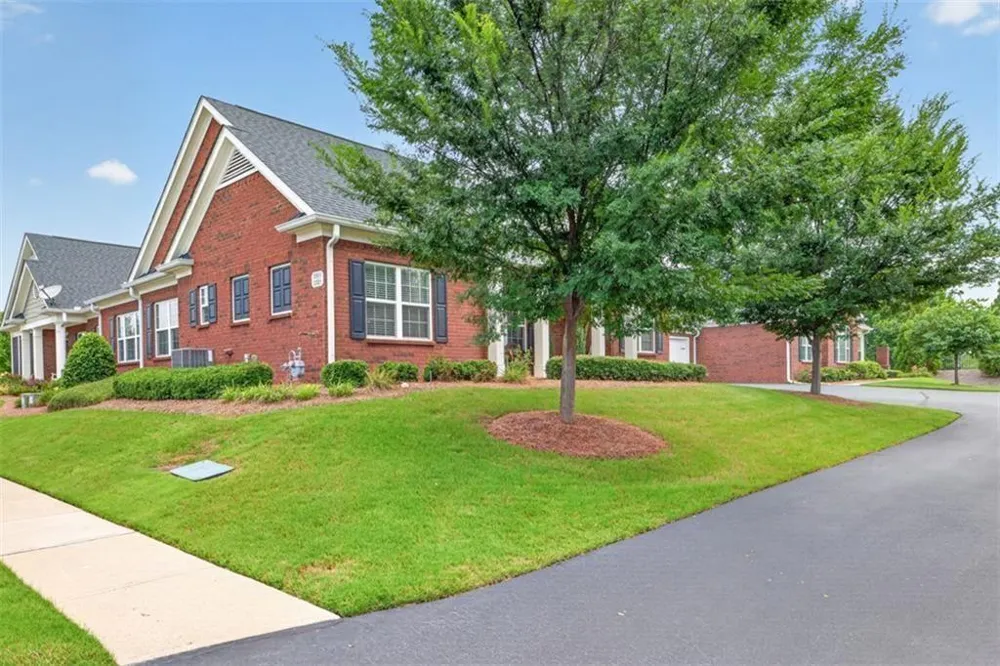 3581 Lindenridge Drive Buford, GA 30519