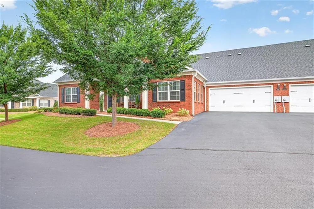 3581 Lindenridge Drive Buford, GA 30519