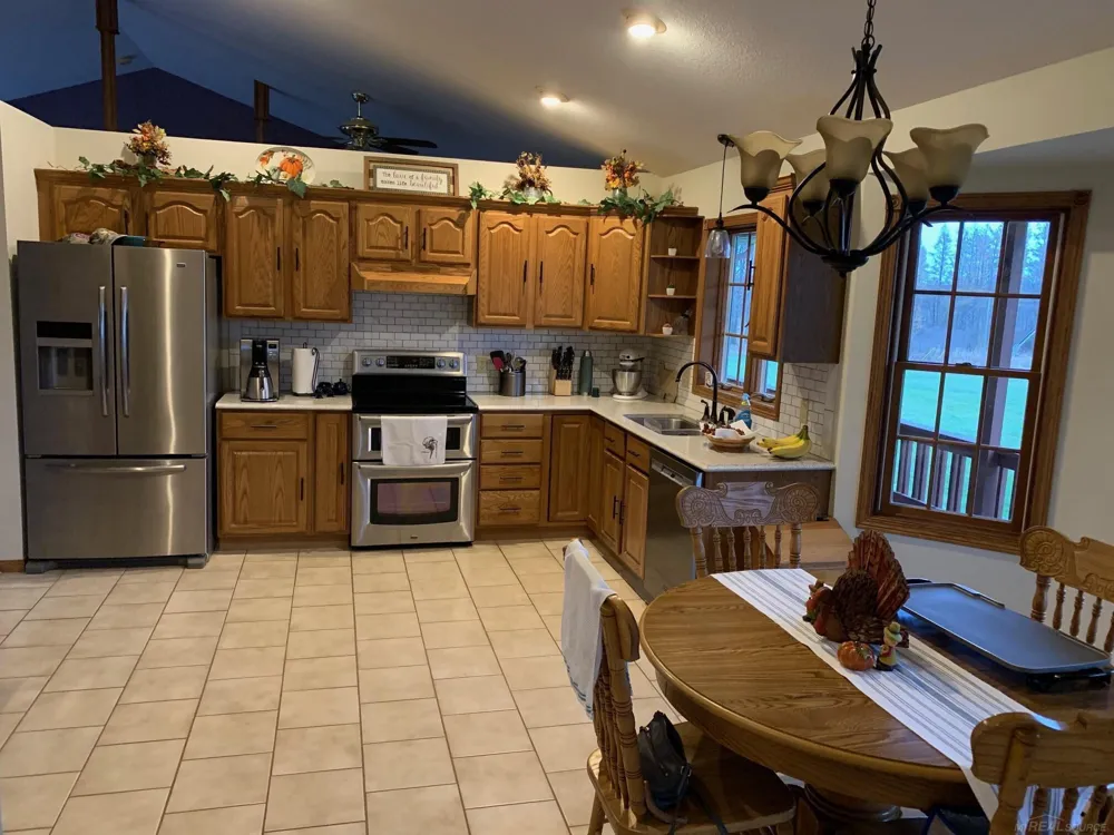 2665 E Moore Road Grant, MI 49327