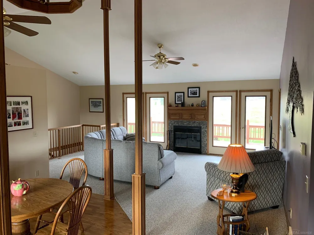 2665 E Moore Road Grant, MI 49327