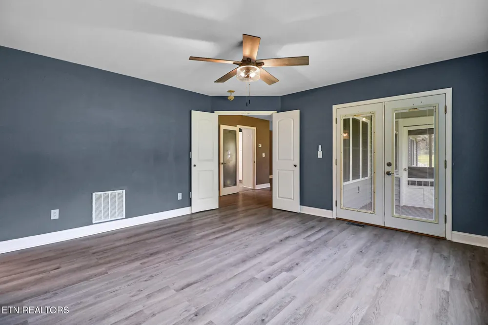 246 Autumn Drive Crossville, TN 38571