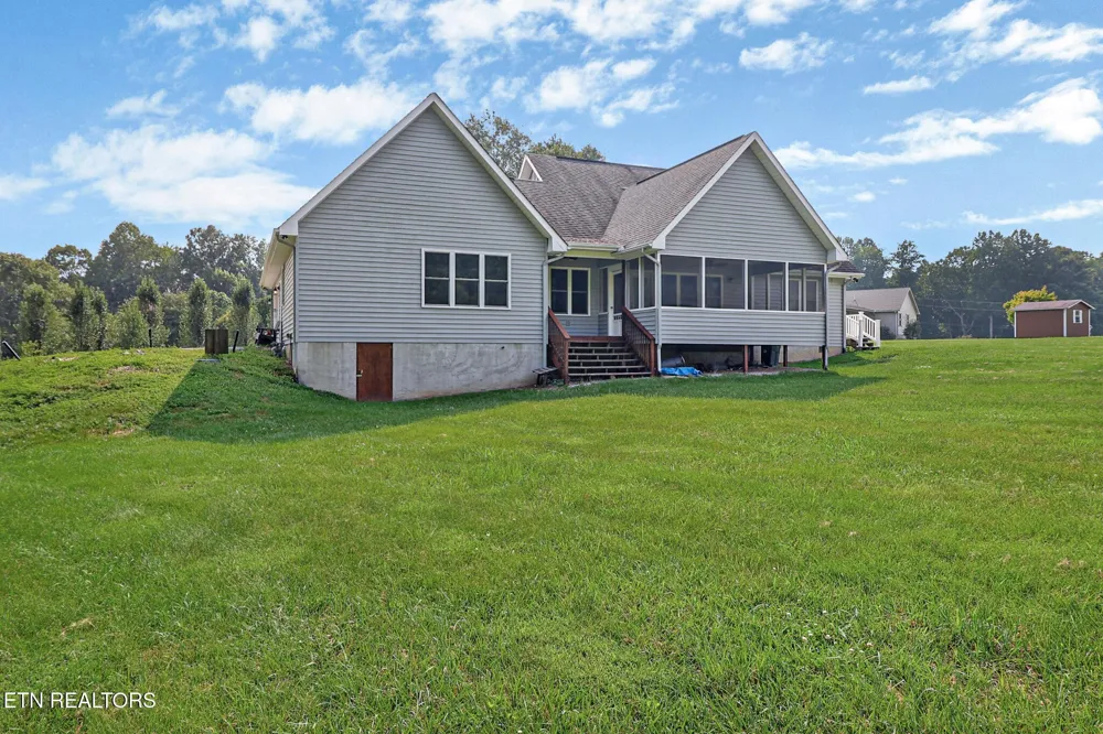 246 Autumn Drive Crossville, TN 38571