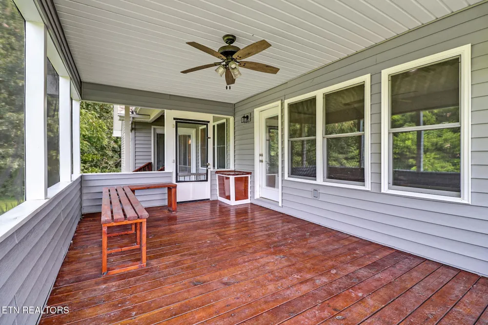 246 Autumn Drive Crossville, TN 38571