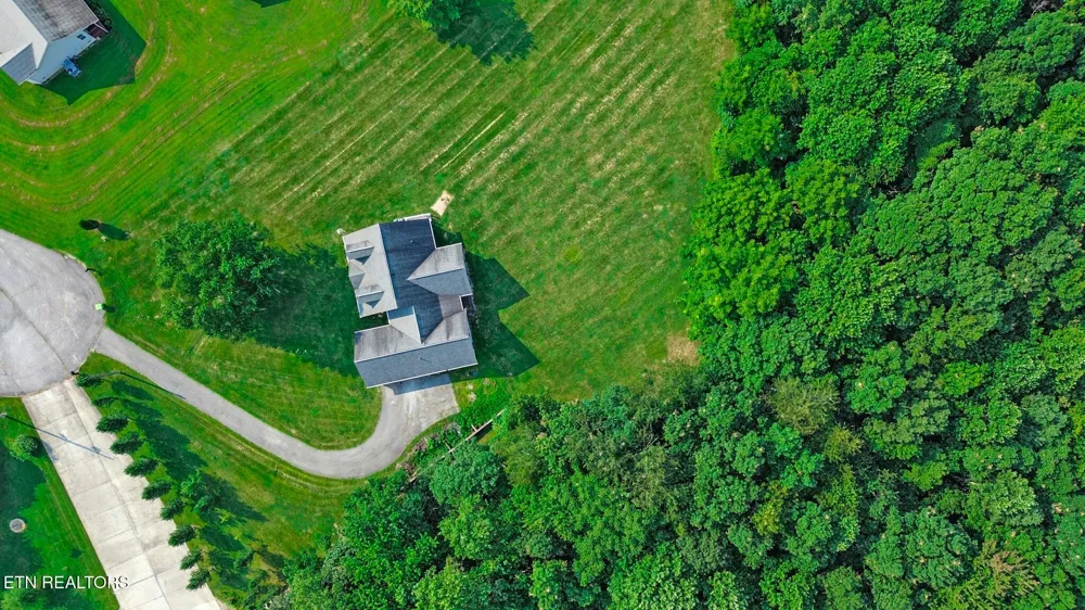 246 Autumn Drive Crossville, TN 38571