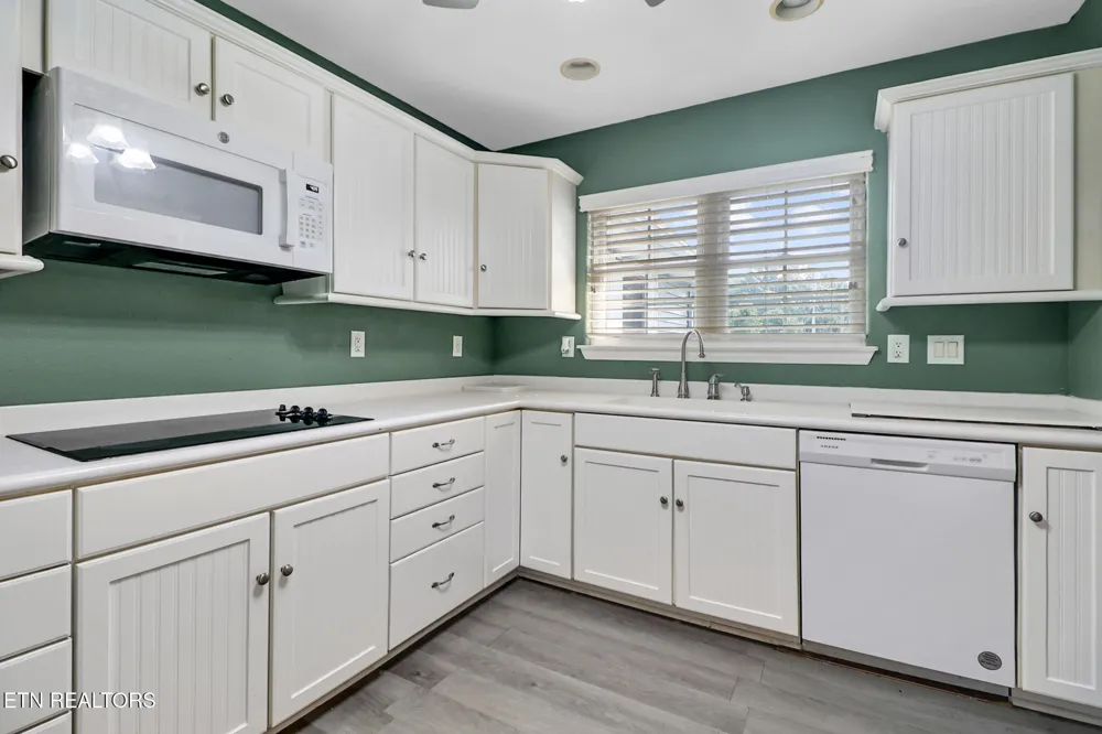 246 Autumn Drive Crossville, TN 38571