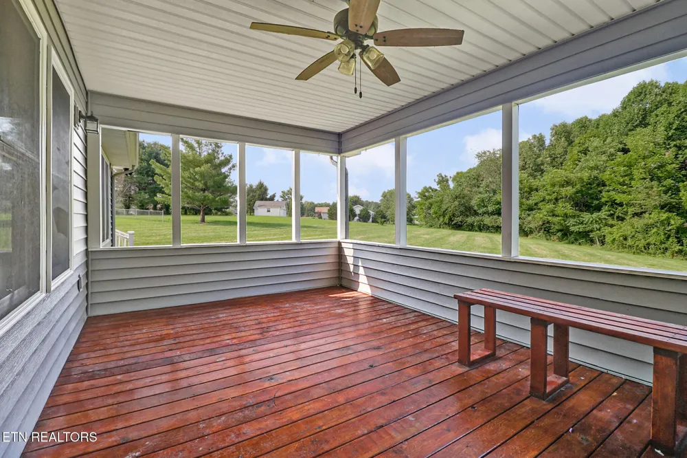 246 Autumn Drive Crossville, TN 38571