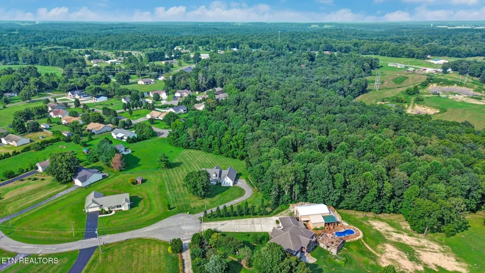 246 Autumn Drive Crossville, TN 38571