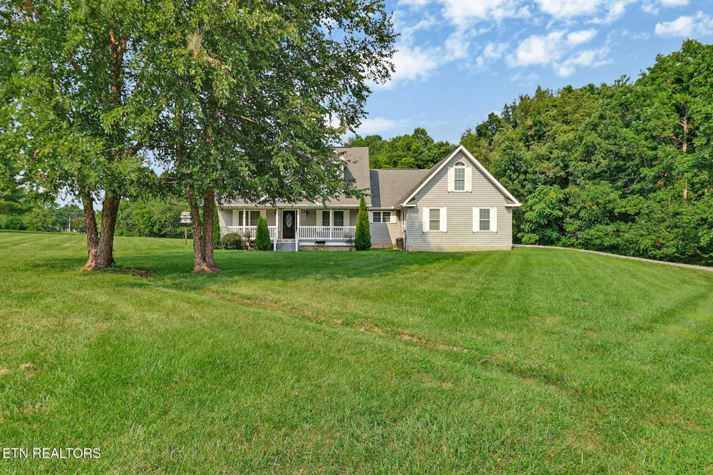 246 Autumn Drive Crossville, TN 38571