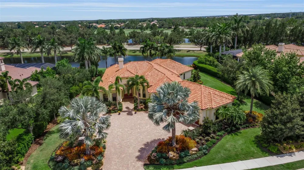15114 LINN PARK TERRACE Lakewood Ranch, FL 34202