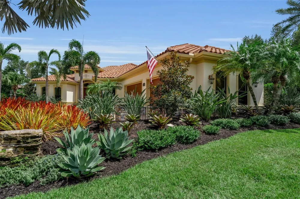 15114 LINN PARK TERRACE Lakewood Ranch, FL 34202