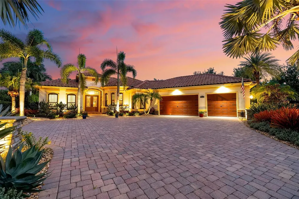 15114 LINN PARK TERRACE Lakewood Ranch, FL 34202