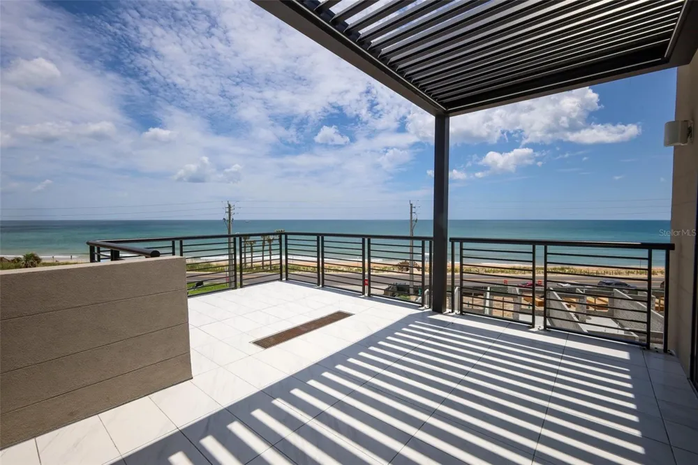 2360 OCEAN SHORE BOULEVARD #304 Ormond Beach, FL 32176