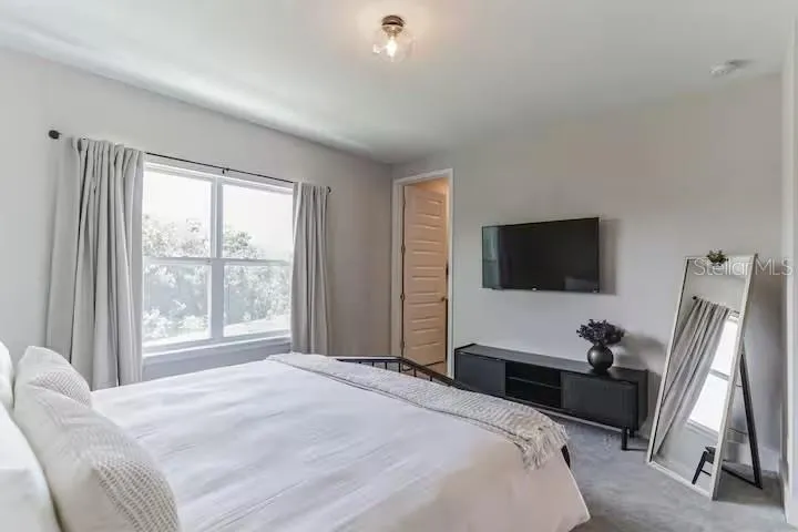 7842 SPECTRUM DRIVE Reunion, FL 34747