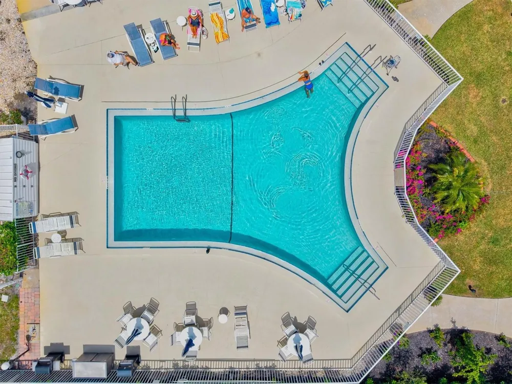 5600 BEACH WAY DRIVE #109 Sarasota, FL 34242