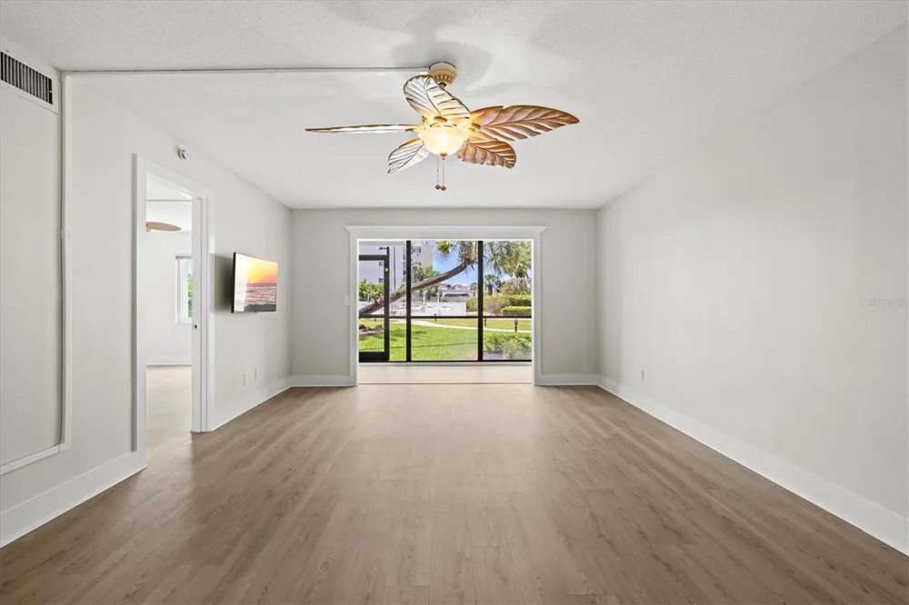 5600 BEACH WAY DRIVE #109 Sarasota, FL 34242