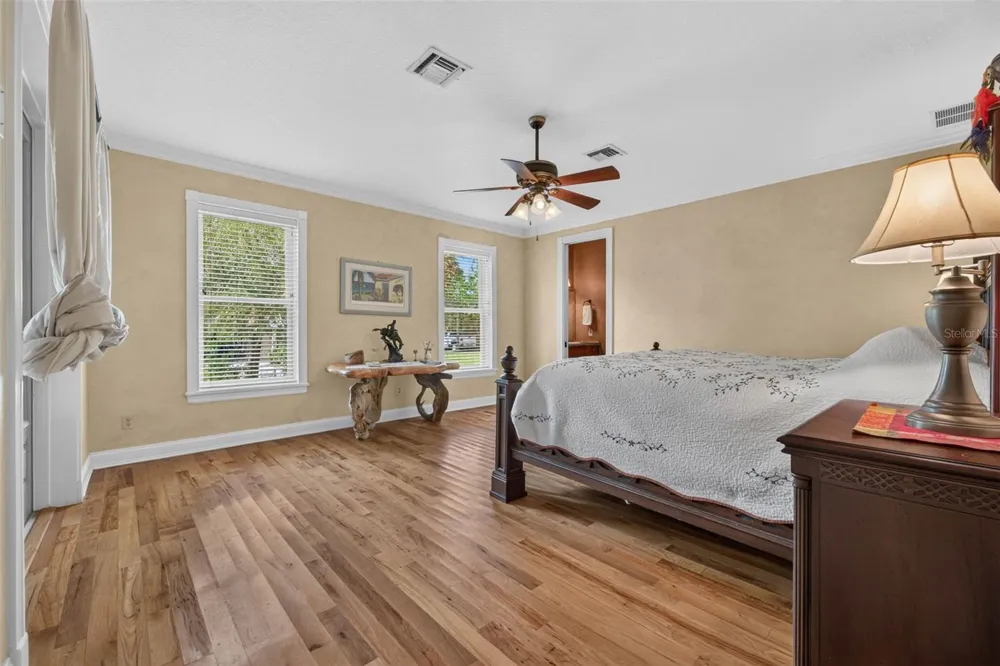 13342 W LAKE YALE ROAD Umatilla, FL 32784
