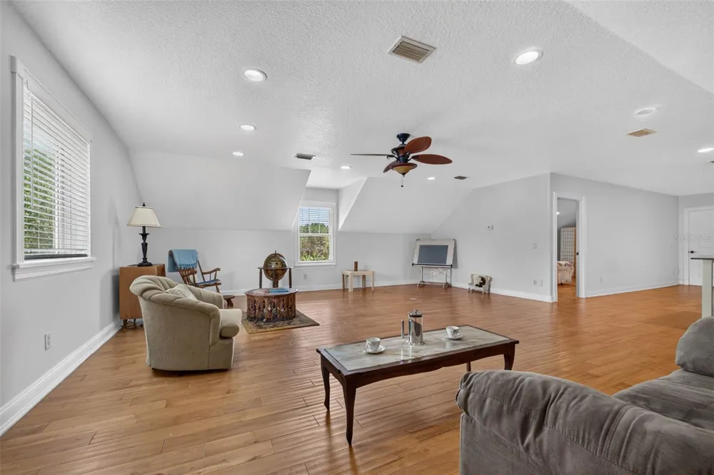 13342 W LAKE YALE ROAD Umatilla, FL 32784