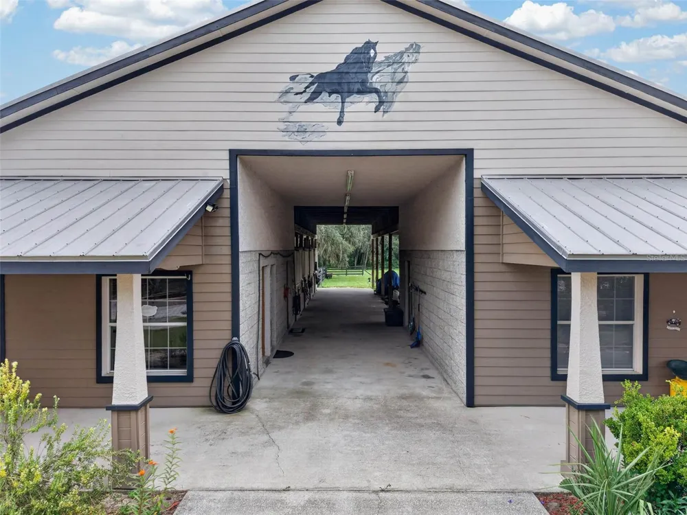 13342 W LAKE YALE ROAD Umatilla, FL 32784