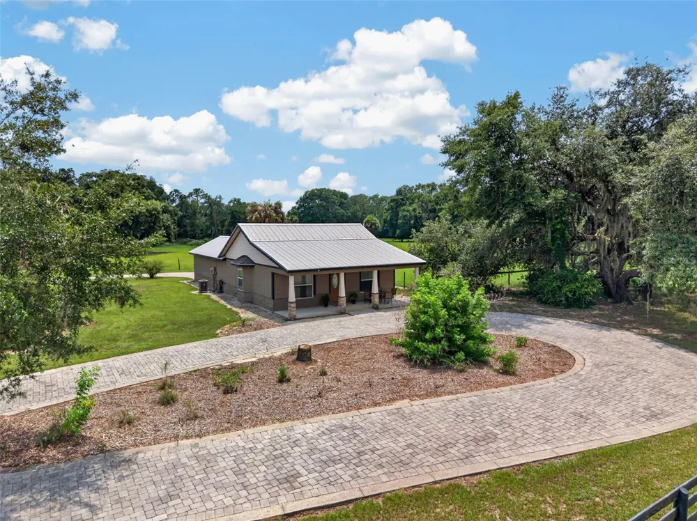 13342 W LAKE YALE ROAD Umatilla, FL 32784