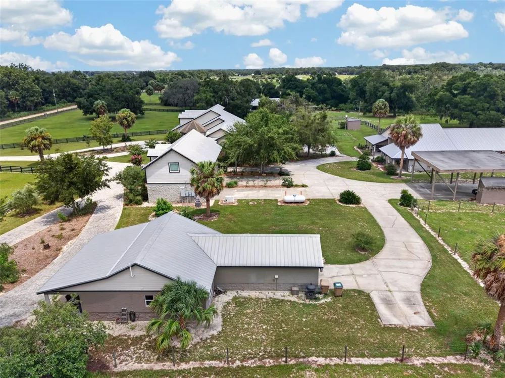 13342 W LAKE YALE ROAD Umatilla, FL 32784