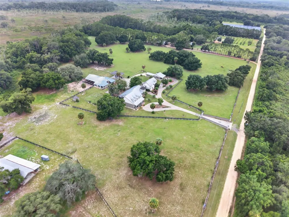 13342 W LAKE YALE ROAD Umatilla, FL 32784