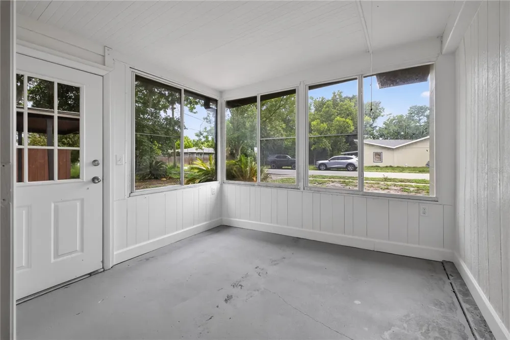 2390 NORTHLAND ROAD Mount Dora, FL 32757