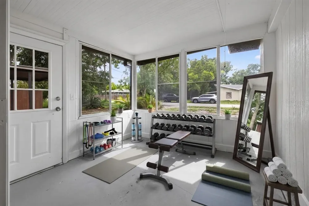 2390 NORTHLAND ROAD Mount Dora, FL 32757