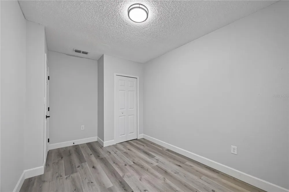 2390 NORTHLAND ROAD Mount Dora, FL 32757