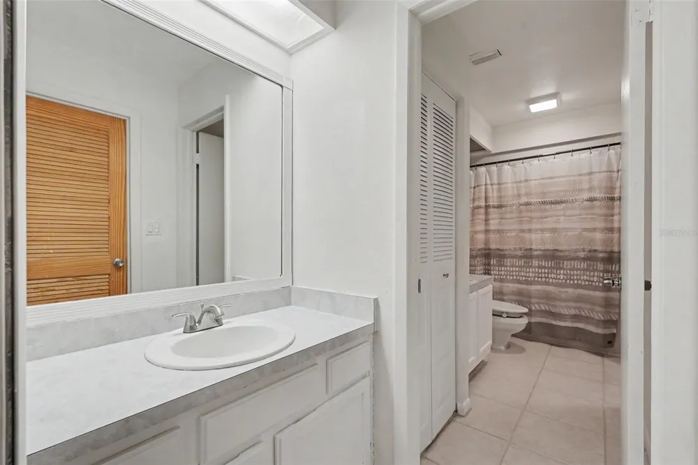 7360 ULMERTON ROAD #2B Largo, FL 33771