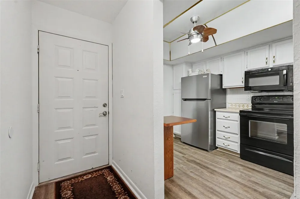 7360 ULMERTON ROAD #2B Largo, FL 33771