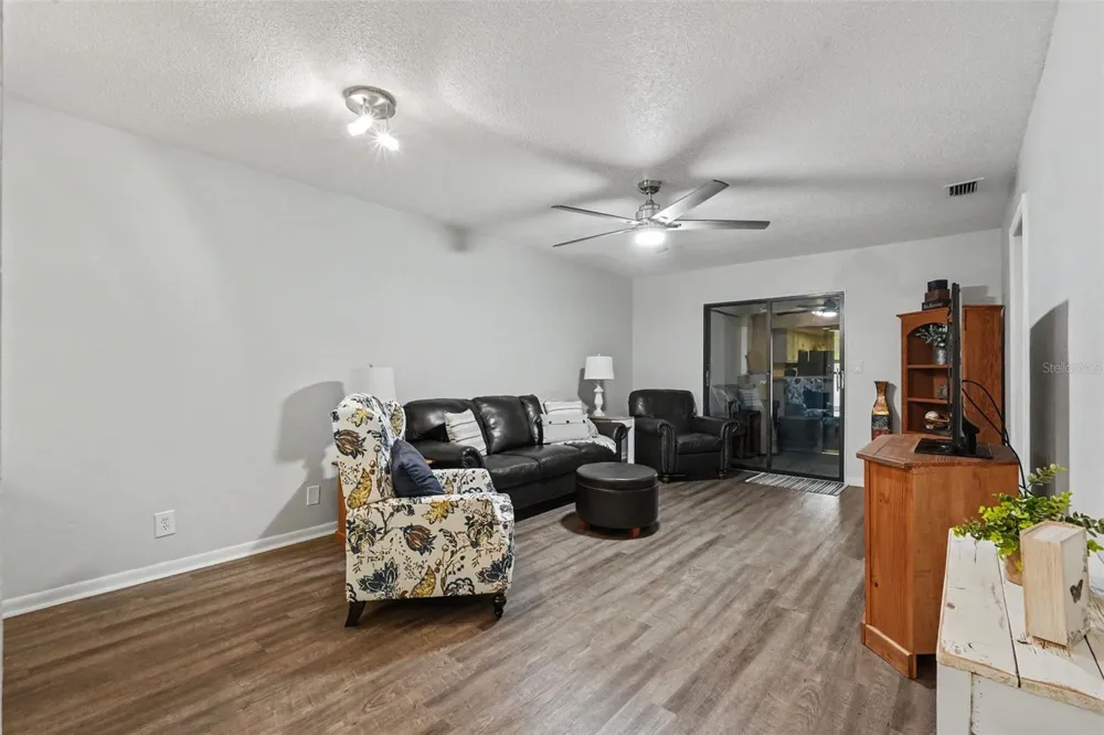 7360 ULMERTON ROAD #2B Largo, FL 33771